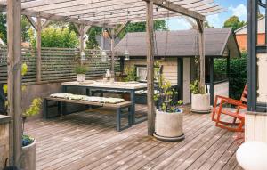 2 Bedroom Gorgeous Home In Virserum