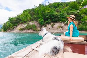 Les Toues Cabanées du lac