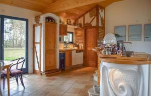 Beautiful Home In Ystad With Wifi