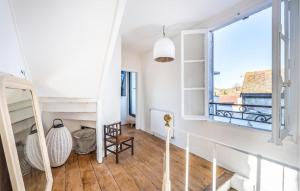 Maisons de vacances Beautiful Home In Gommecourt : photos des chambres