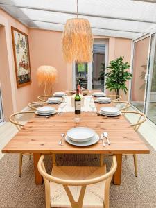 Maisons de vacances Grande maison chaleureuse a Bouliac : photos des chambres