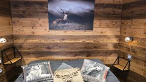 Maisons d'hotes Un Brin Cosy : Chambre Double avec Salle de Bains Privative