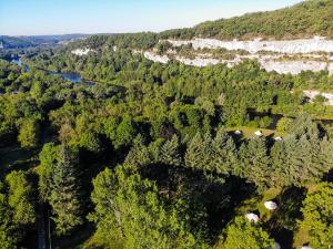 Tentes de luxe Lodg'ing Nature Camp Dordogne : photos des chambres