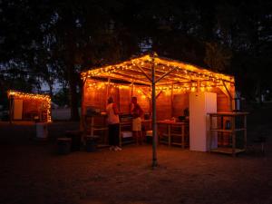 Tentes de luxe Lodg'ing Nature Camp Dordogne : photos des chambres