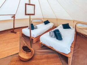 Tentes de luxe Lodg'ing Nature Camp Dordogne : photos des chambres