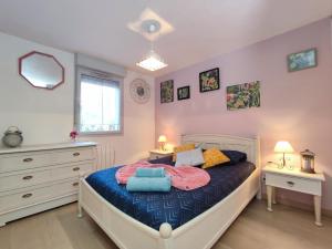 Appartements Roseraie T2 Wifi Parking Clim : photos des chambres