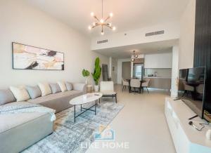 Like Home - 4303 Elegant 1-Bedroom Apartment with Creek Harbour Views