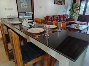 Villa Cinnamon Land - for Foreign Tourist