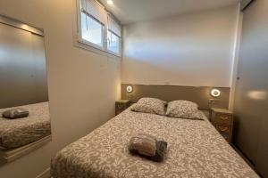 LES PIEDS DANS LEAU - Magnifique P2 proche de la mer