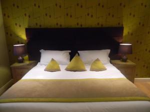 The Old House At Home