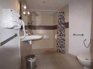 Hotels Hotel les Vallois : photos des chambres