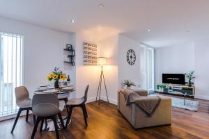 Sleek Apartment in Manchester by 53 Degrees Property, Ideal for Couples, Amazing Location!