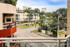 Apto 2Qts 400m da praia centrinho Jurere RGP208