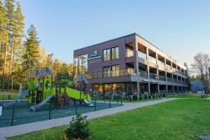 Merepargi ApartHotel & Cafe - 纳尔瓦约埃苏