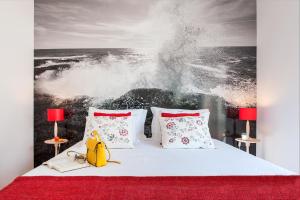Beachouse - Surf, Bed & Breakfast
