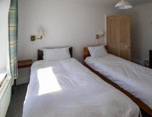 3 Avonside, Bantham - period property with stunning sea views!