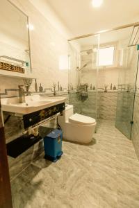 Phòng Tiêu Chuẩn 4 Người (Standard Quadruple Room)