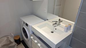 Appartements Paisible appartement central avec terrasse : photos des chambres