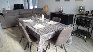 Appartements Paisible appartement central avec terrasse : photos des chambres