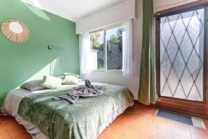 Appartements Charmant studio avec terrasse, Gare a 200m et parking gratuit : photos des chambres