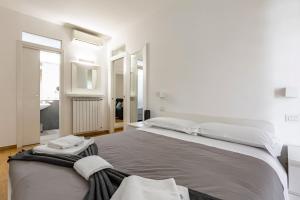 Florence Cozy Apartment with Small Terrace