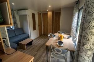 Campings Camping Le Lac des Sapins : photos des chambres