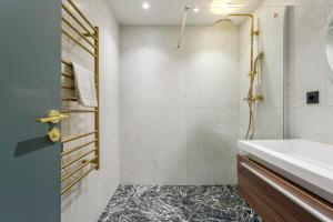 Superb apartment in the heart of the peninsula - Air-conditioned