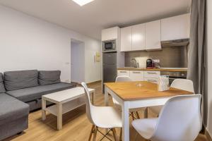 FUN BUILDING - GROUND FLOOR with TERRACE by HOMEABOUT