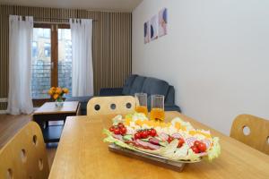 Urban Serenity 2-Bedroom by Canary Wharf