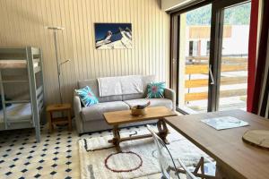 Mountain Apartment With Terrace