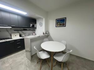 Cómodo 2 ambientes en Recoleta, hasta 4 personas