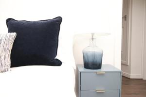 Large City Centre 3 Bed Flat with Parking