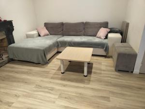 Maisons de vacances Gite 10 personnes maison entiere : Maison 3 Chambres
