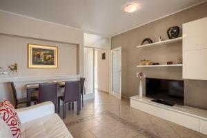 Malerisches Apartment mit mediterranem Garten, Babybett, Waschmaschine, Terrasse - hundefreundlich