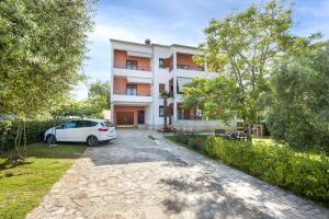 Faszinierendes Apartment mit eigener Galerie und nur 10 Gehminuten vom Strand in Rovinj 