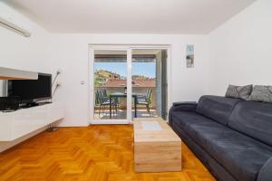 Helles Apartment in Neubausiedlung nur 500 Meter zum Strand mit Meerblick, Waschmaschine