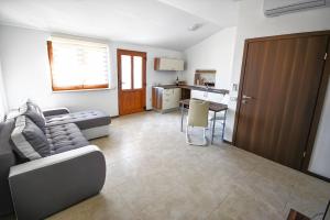 Traumhaftes Apartment mit Salzwasserpool, Willkommendrink, Grillbereich - bei Rovinj 