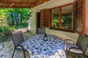 Einzigartiges Apartment nur 20 Meter zum Strand mit privater Terrasse, Grill - hundefreundlich