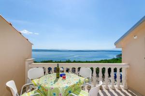 Cozy Apartment mit atemberaubenden Meerblick, BBQ und nur 500 Meter zum Strand 