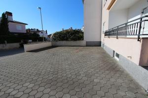 Beeindruckendes Apartment mit Dachterrasse, Meerblick, Babybett, Klima, Privatparkplatz 