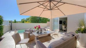 Traumhafte Casa mit zwei Grill, Privatpool, Waschmaschine, Trockner 