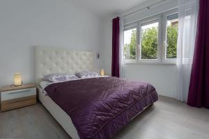 Modernes Apartment nur 300 Meter zum Strand mit Terrasse, Privatparkplatz, WiFi