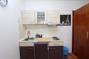 Bezauberndes Apartment nur 190 Meter zum Strand mit 2 Klimaanlagen