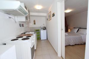 Lauschiges Studio-Apartment nur 5 Gehminuten zum Zentrum von Rovinj - mit Privatparkplatz 