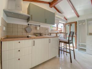 Malerisches Studio-Apartment mit 2 Bikes, Terrasse - nur 250 Meter zum Strand 
