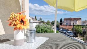 Hundefreundliches und modernes Apartment nur 600 Meter zum Strand mit Grillbereich 