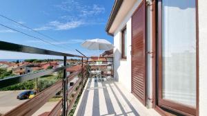Rustikales Studio-Apartment nur 700 Meter zum Strand mit Meerblick 