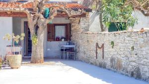 Mediterranes und hundefreundliches Apartment nur 600 Meter zum Strand 