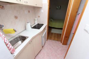 Studio-Apartment im mediterranem Steinhaus und grosser Terrasse