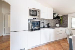 Exquisites Studio-Apartment bei Rovinj mit privatem Balkon, Waschmaschine, WiFi